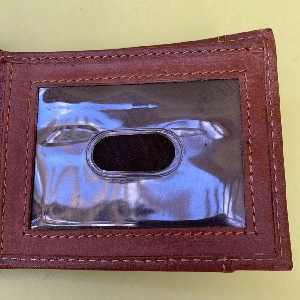Light brown Alpino Swiss leather wallet/card holder